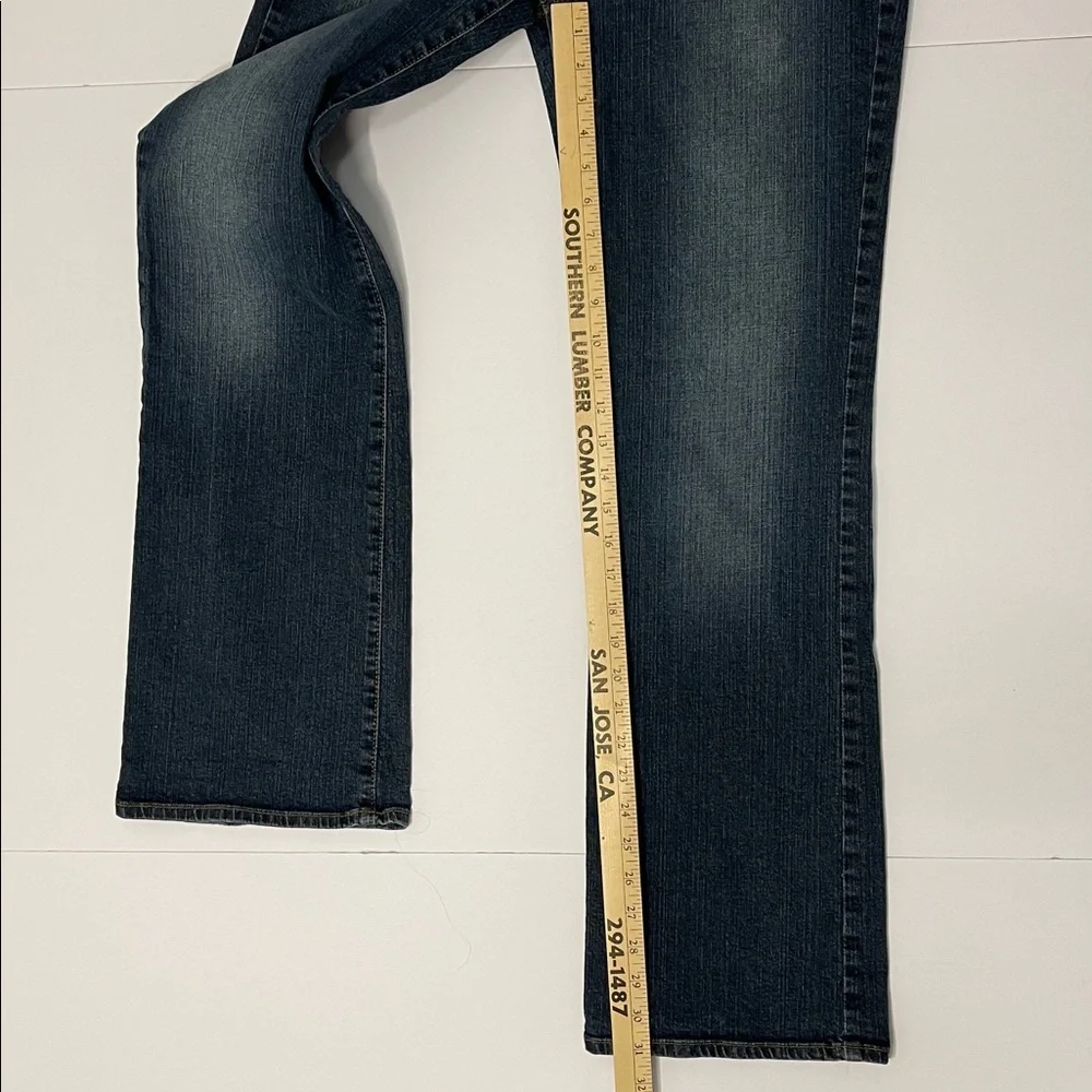 Y2K Lucky Brand Midrise Flare mid tone wash jeans women’s size 10